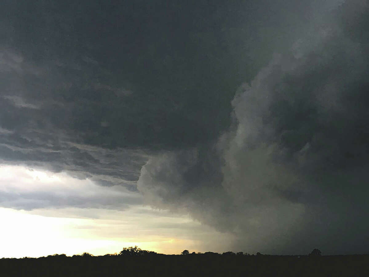 Although the most damaging storm systems Monday were reported north and east of Jacksonville, Greene and Macoupin counties experienced severe thunderstorms. 