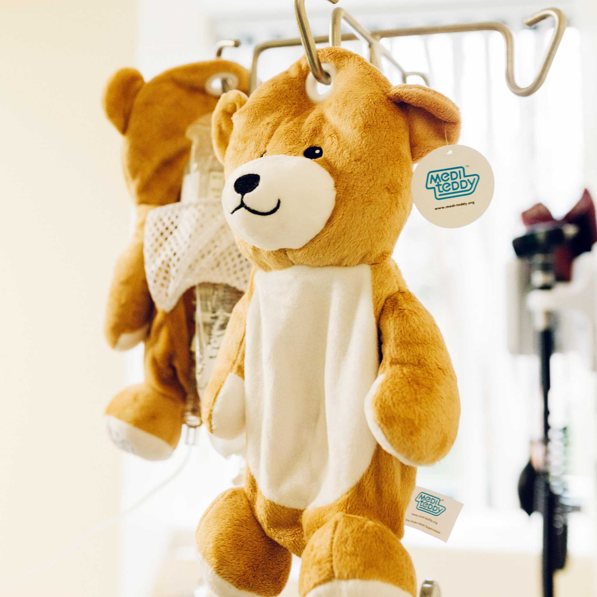 CT teenager's 'Medi Teddy' invention makes IV medication just a little less scary - Vimarsana News