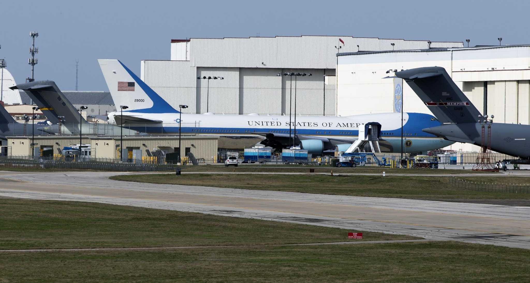 Boeing losses mount on troubled Air Force One program