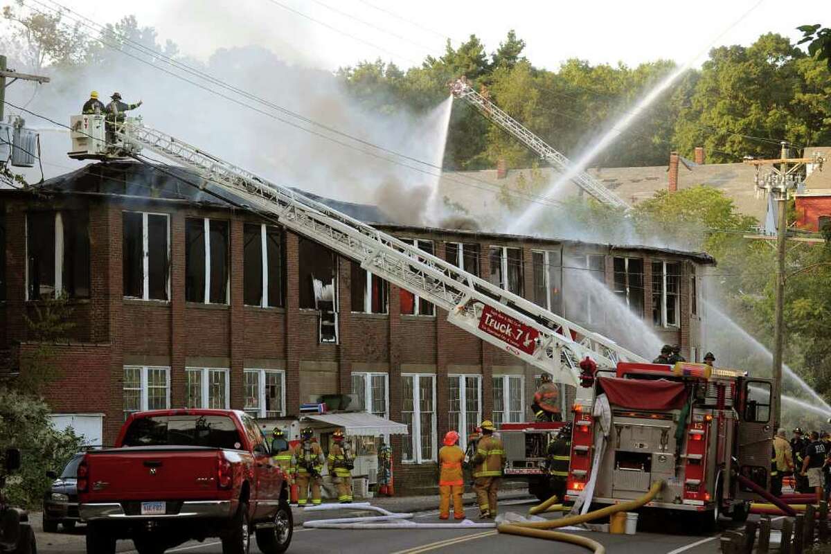 Fire destroys Housatonic Wire in Seymour