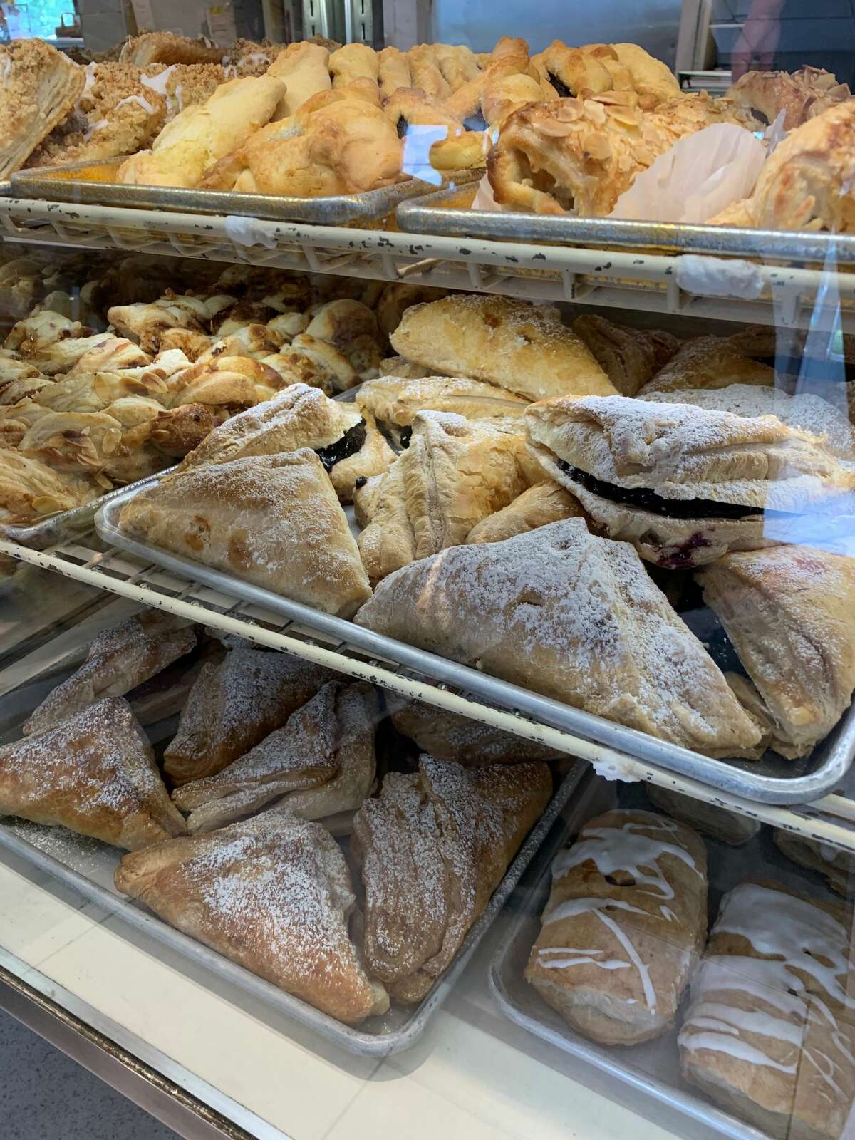 Bella Napoli Bakery - 70a6igw