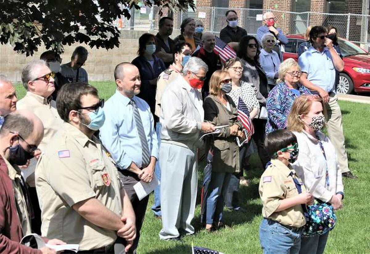 Unity at the forefront: National Day of Prayer observed in Alton