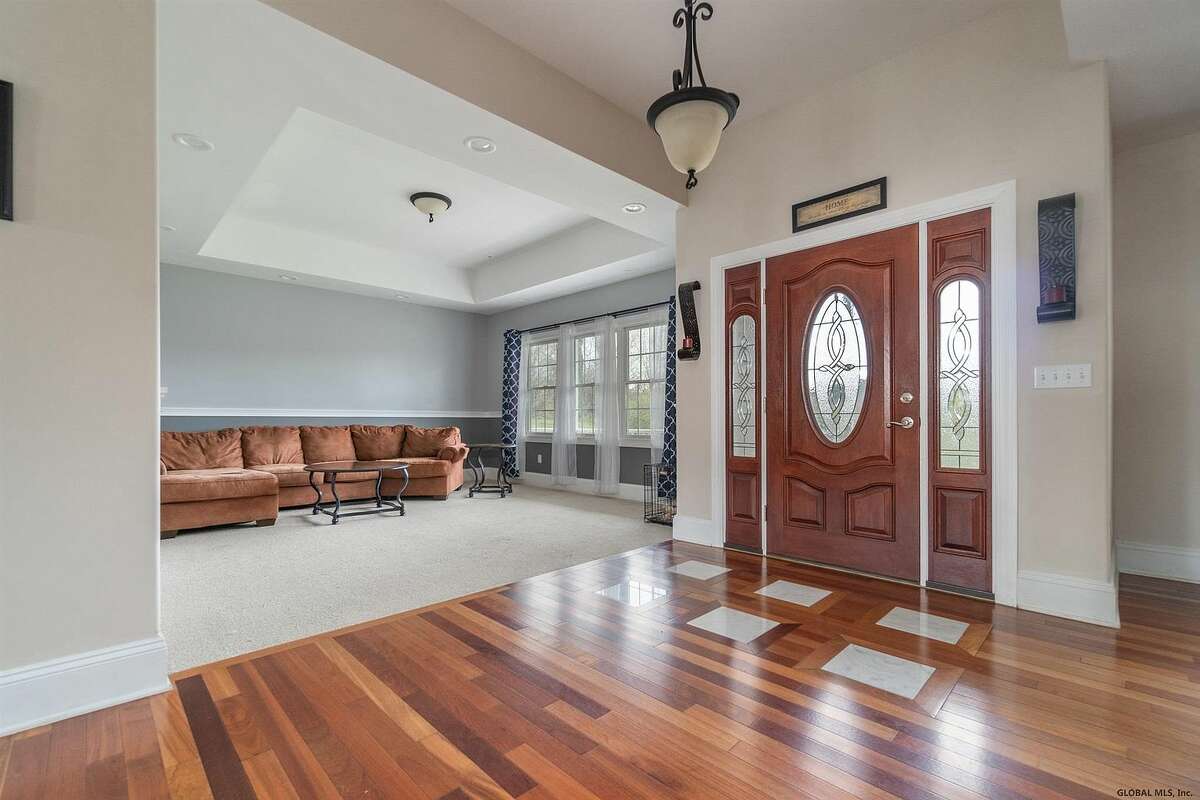 Upstate New York homes for sale with mountain and lakefront views