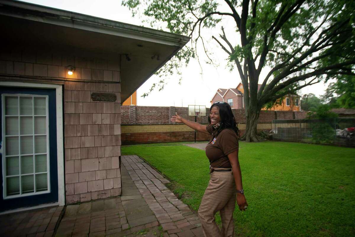 Residents of unregulated boarding homes suffer abuse and neglect. New Texas laws may protect them.