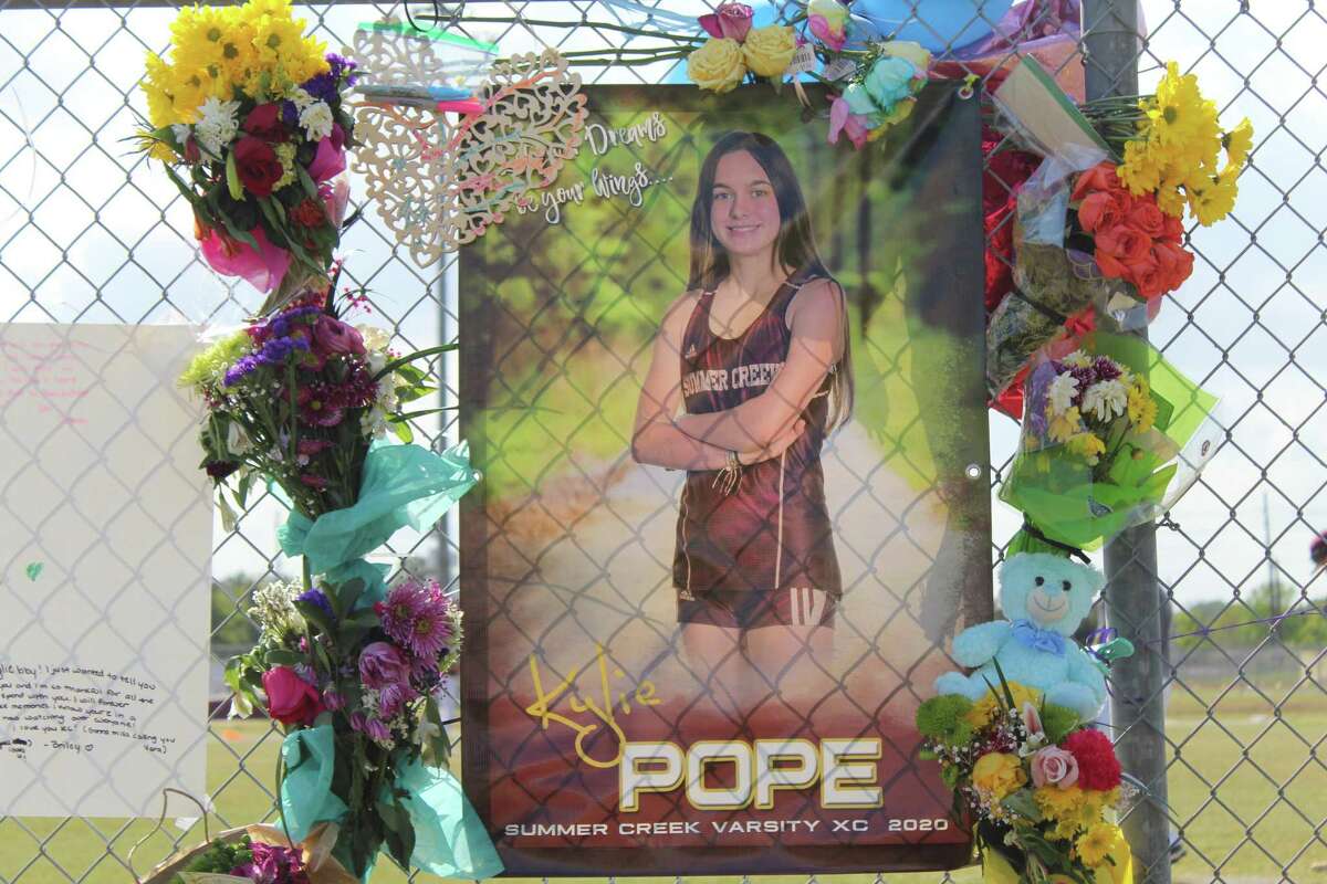 Summer Creek freshman runner Kylie Pope passed away in a tragic accident on April 3. Her Summer Creek boys and girls teammates on the track team will be honoring her at the state meet.