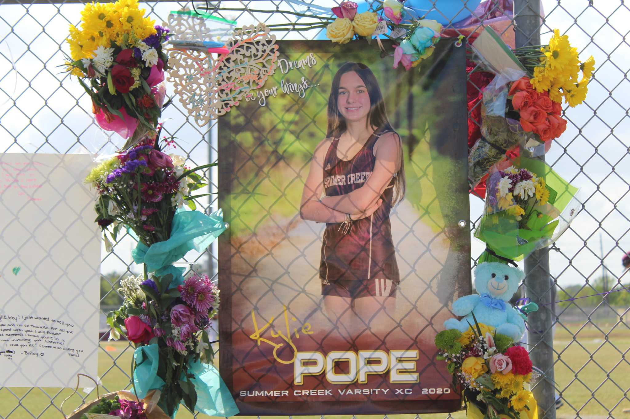 Track and Field Summer Creek honors fallen teammate Kylie Pope as they