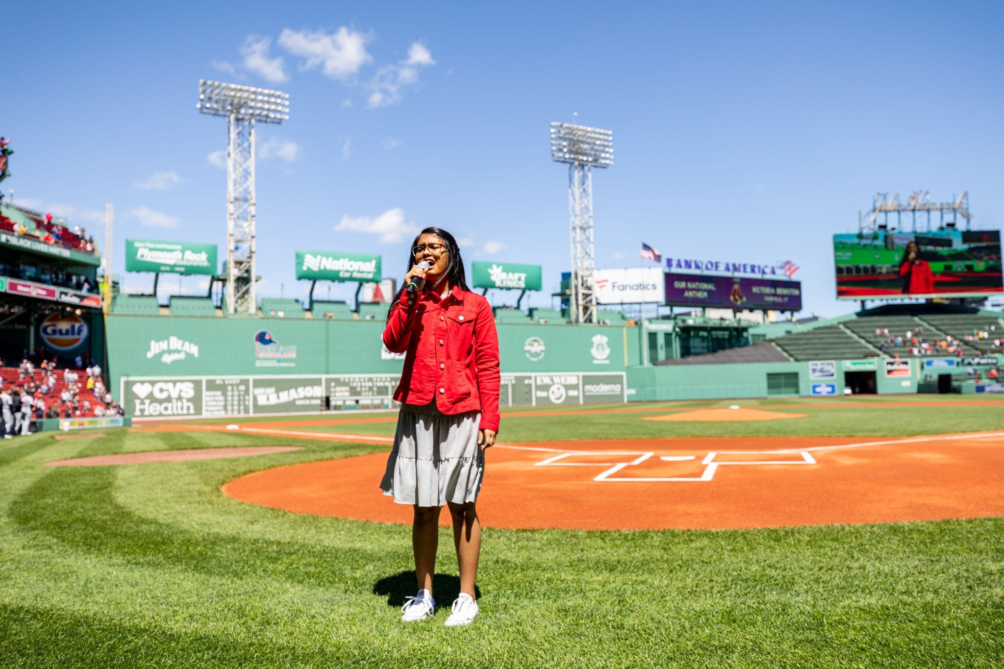 Boston Red Sox - Ever wanted to sing the National Anthem