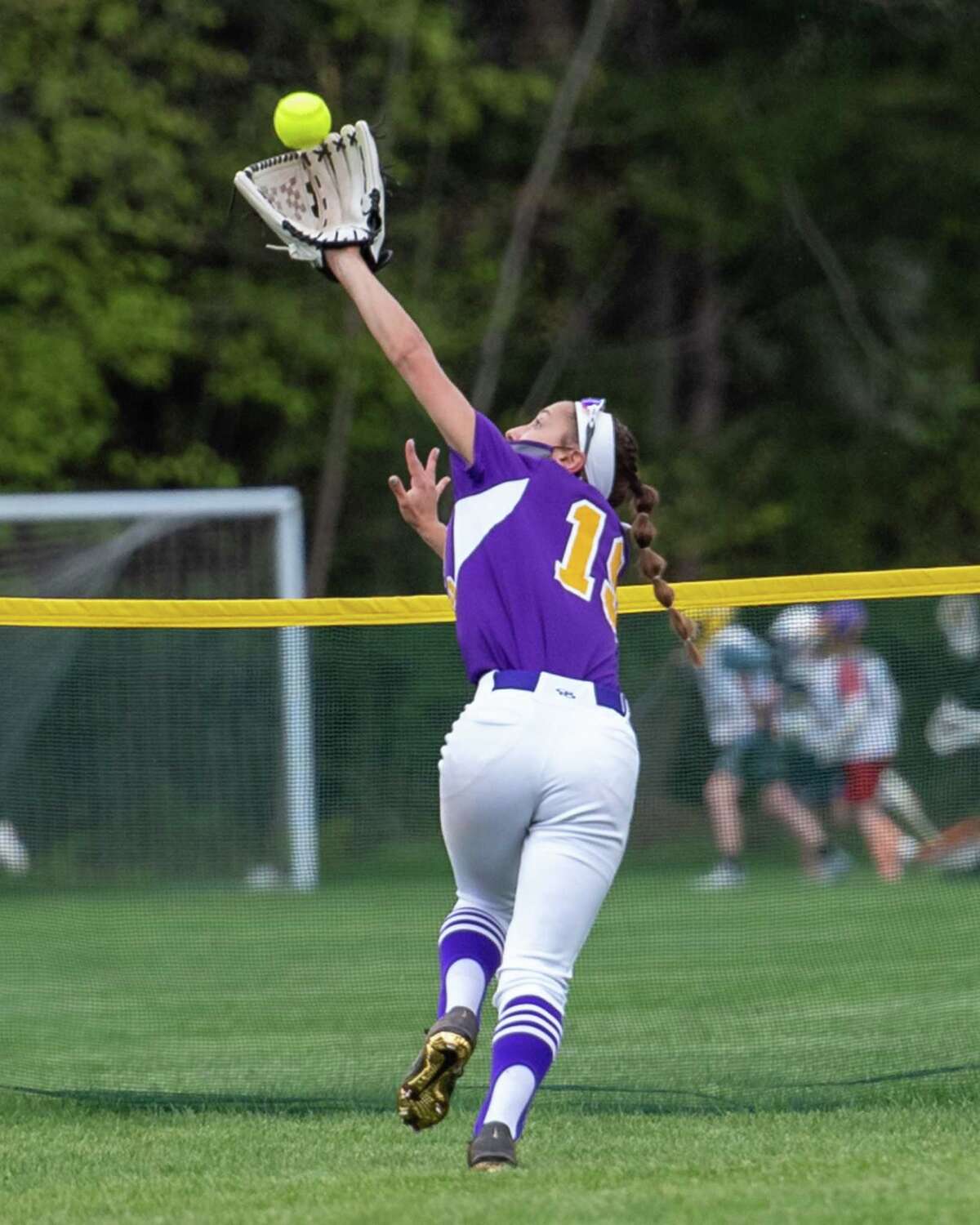 Ballston Spa softball unleashes offensive barrage against Guilderland