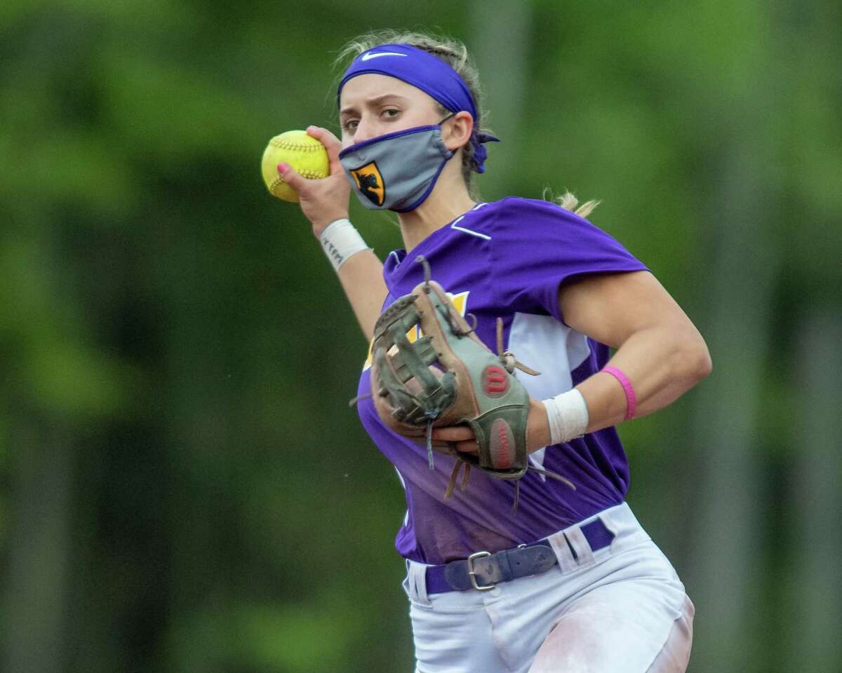 Ballston Spa softball unleashes offensive barrage against Guilderland