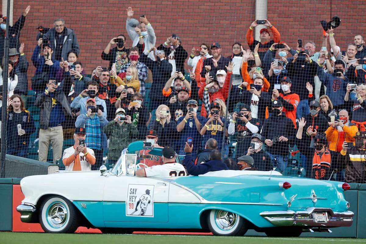 Even at 90, Willie Mays owned the diamond in front of Giants fans