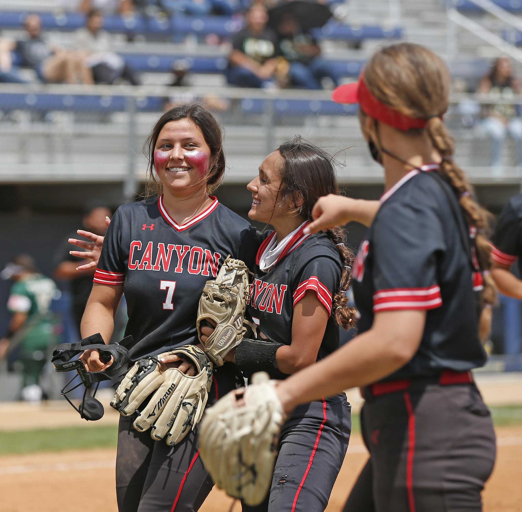 southwest-legacy-s-inaugural-playoff-run-ended-by-new-braunfels-canyon