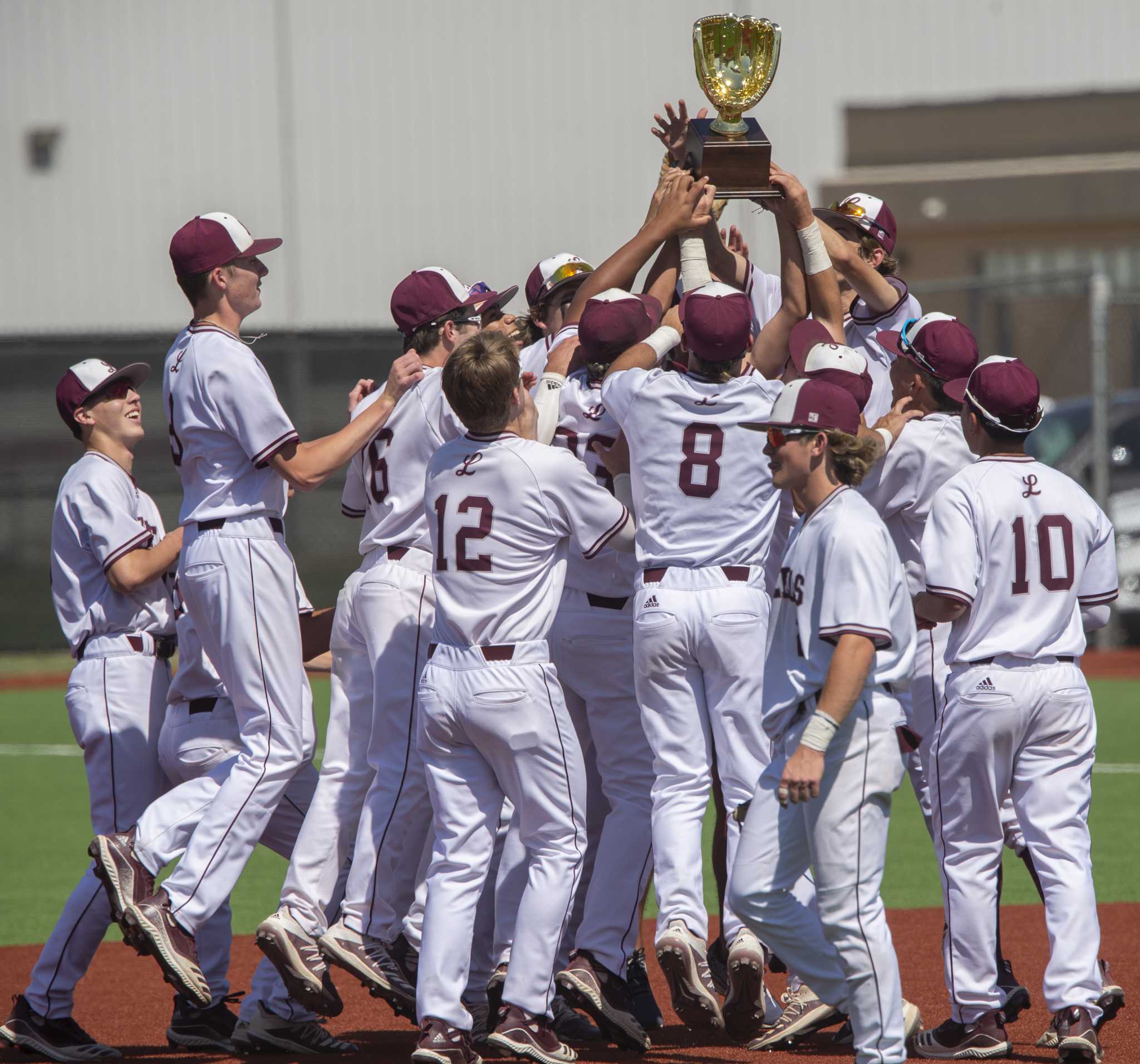 Hs Baseball Lee Rallies Again To Take Series Over Eastlake