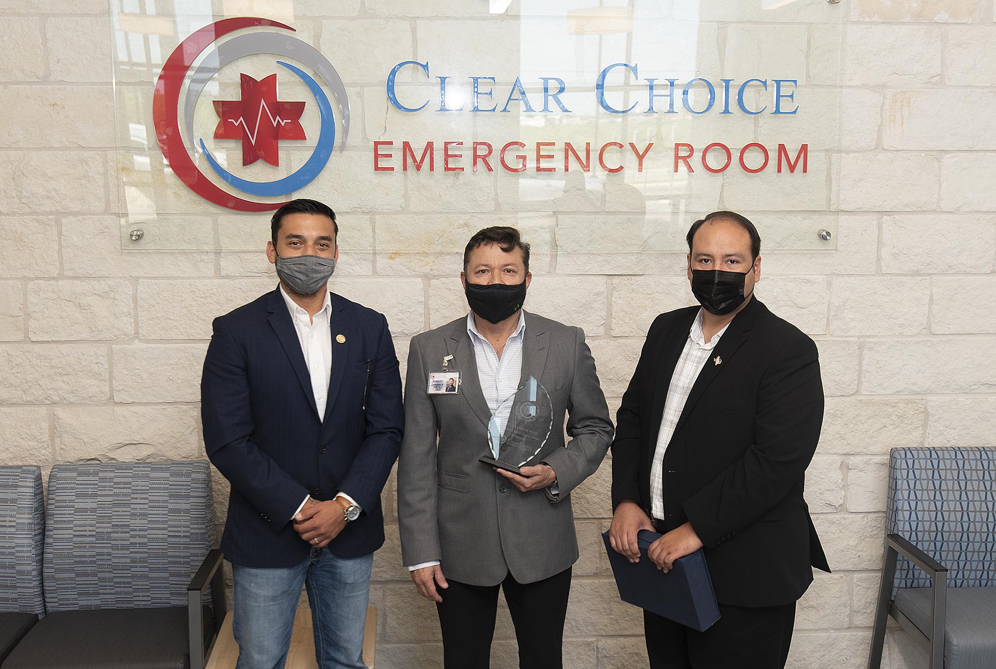 LULAC presents award to Clear Choice CEO, announces scholarship distribution - Vimarsana News