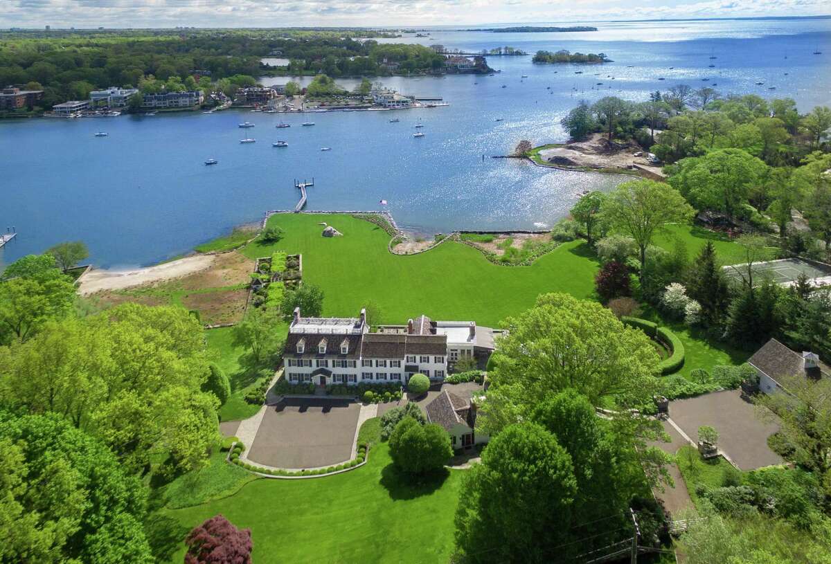 The waterfront estate at 23 Smith Road in Greenwich, Conn., which was sold on May 6, 2021, for $27.75 million. (Photo courtesy Houlihan Lawrence)