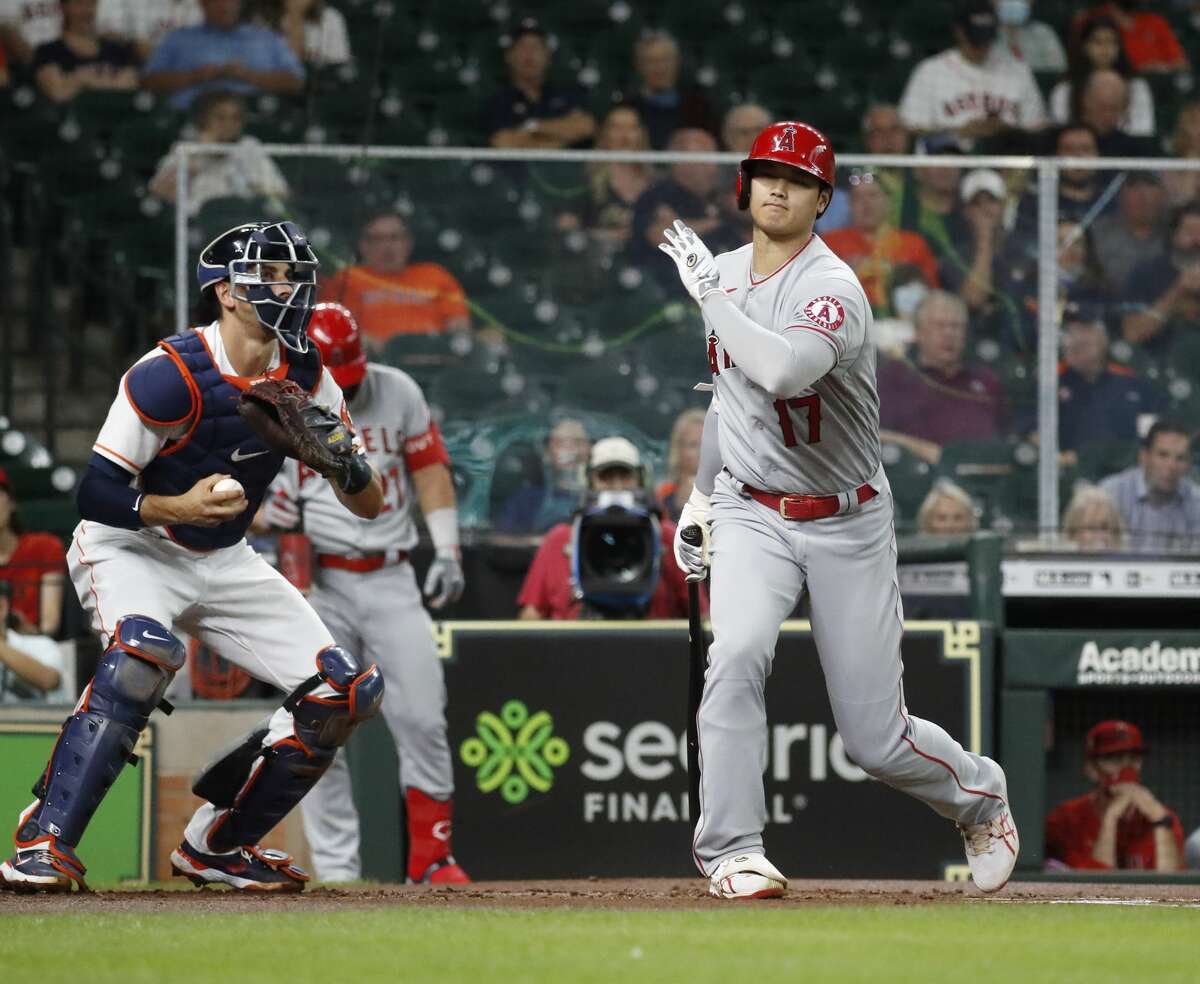 Astros pitchers Bryan Abreu, Kent Emanuel have rough days