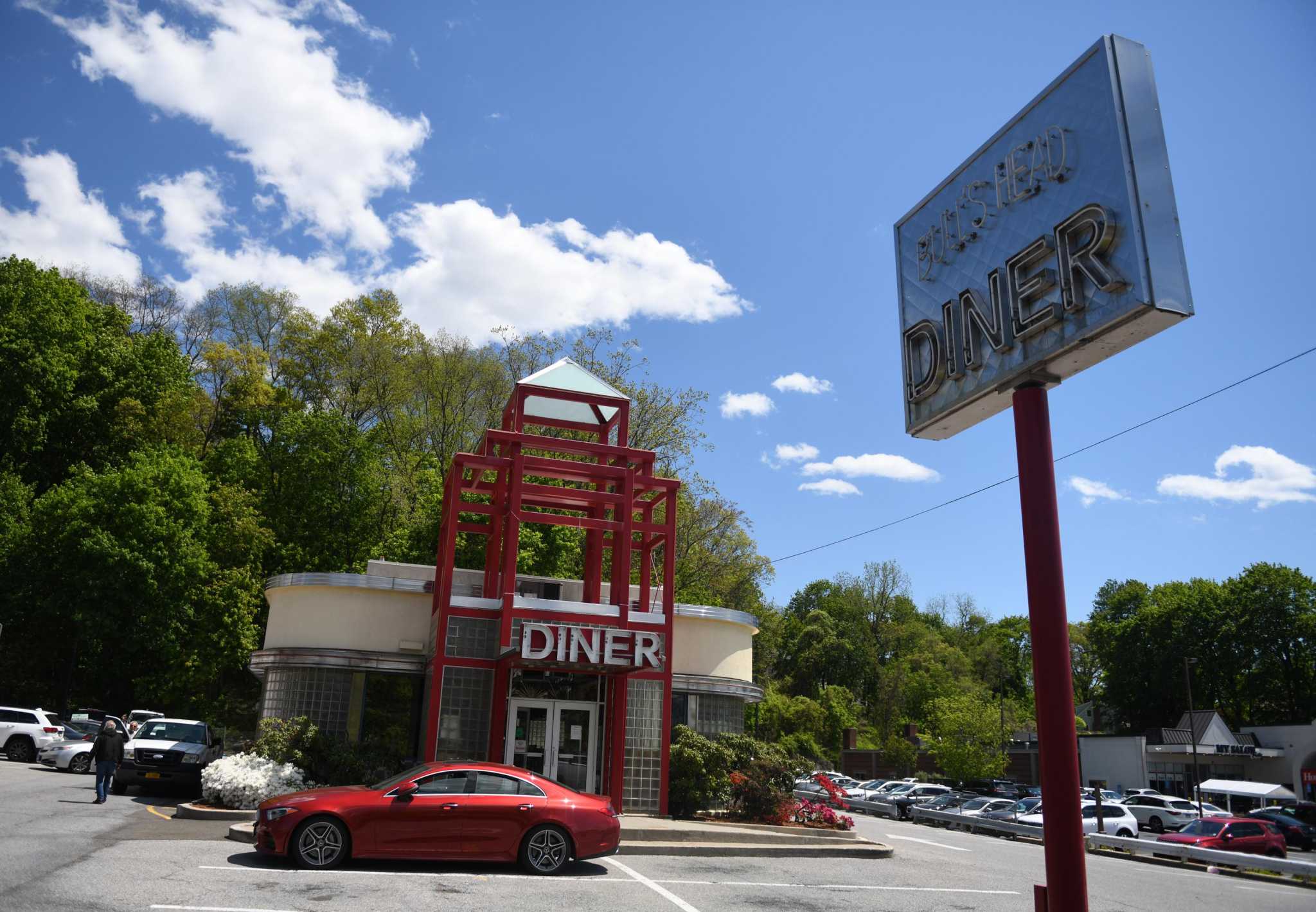Bull's Head Diner regulars 'distraught' over unexpected closure of Stamford restaurant - Vimarsana News