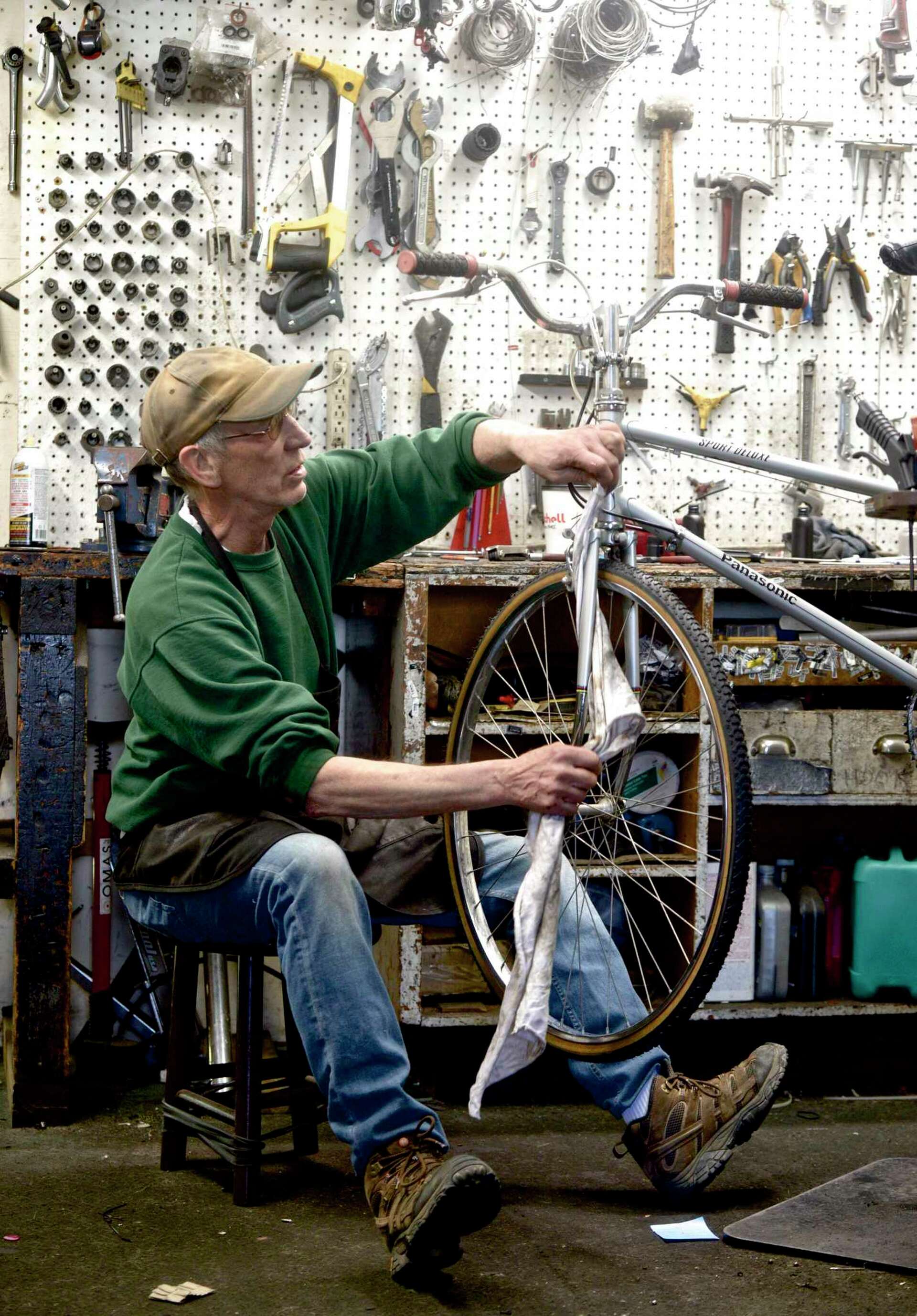 After nearly 40 years New Milford bicycle shop set to close I want to go out and ride my bike for fun