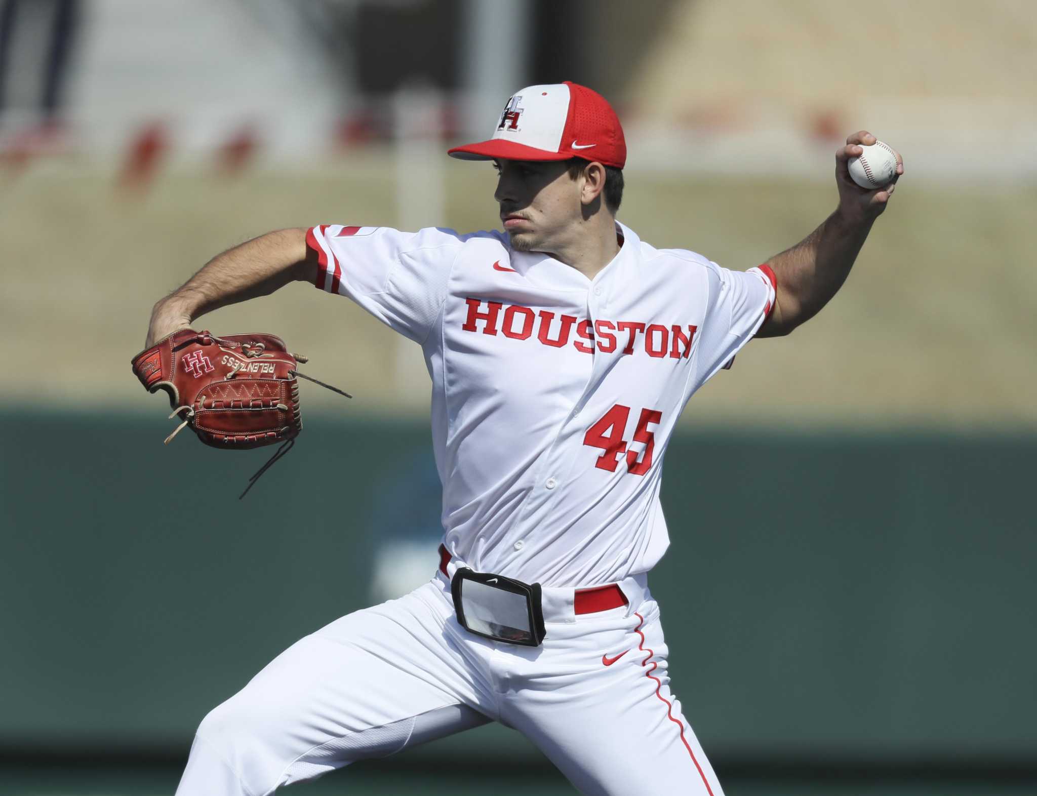 San Diego Padres draft UH pitcher in second round