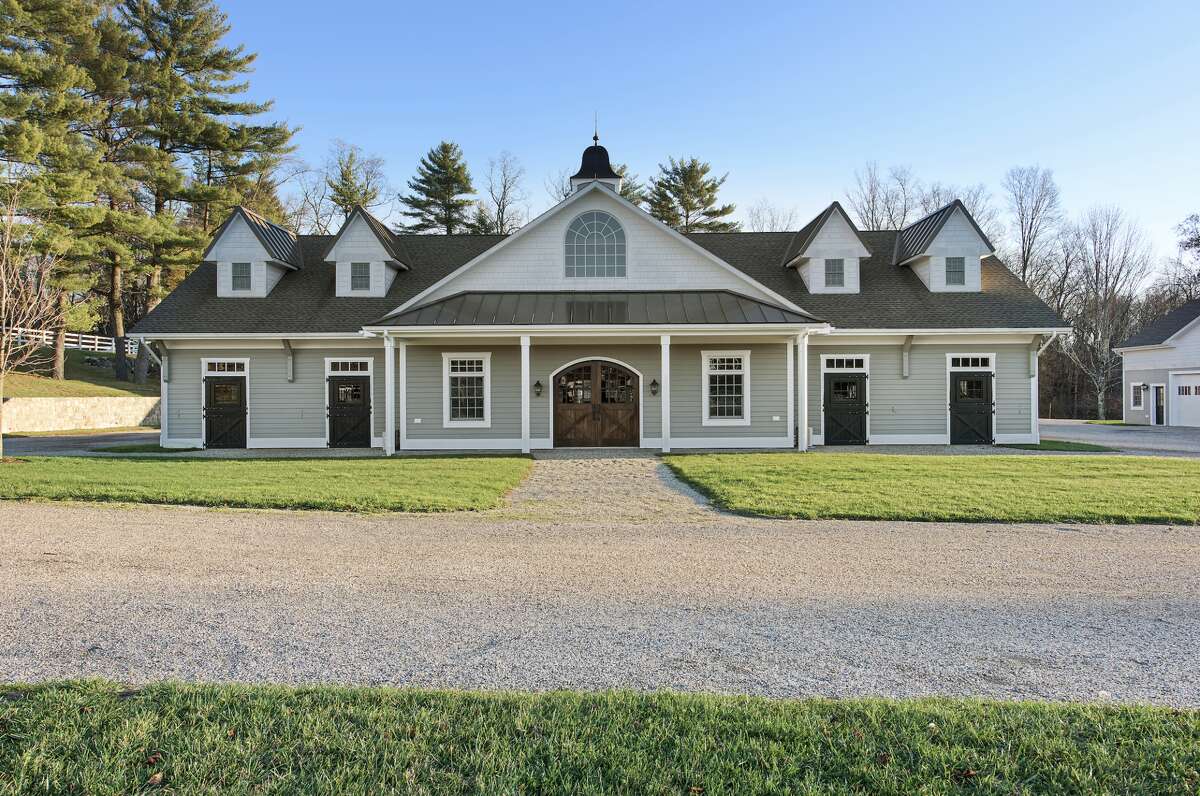 On the market: $14.75 million equestrian farm in Greenwich