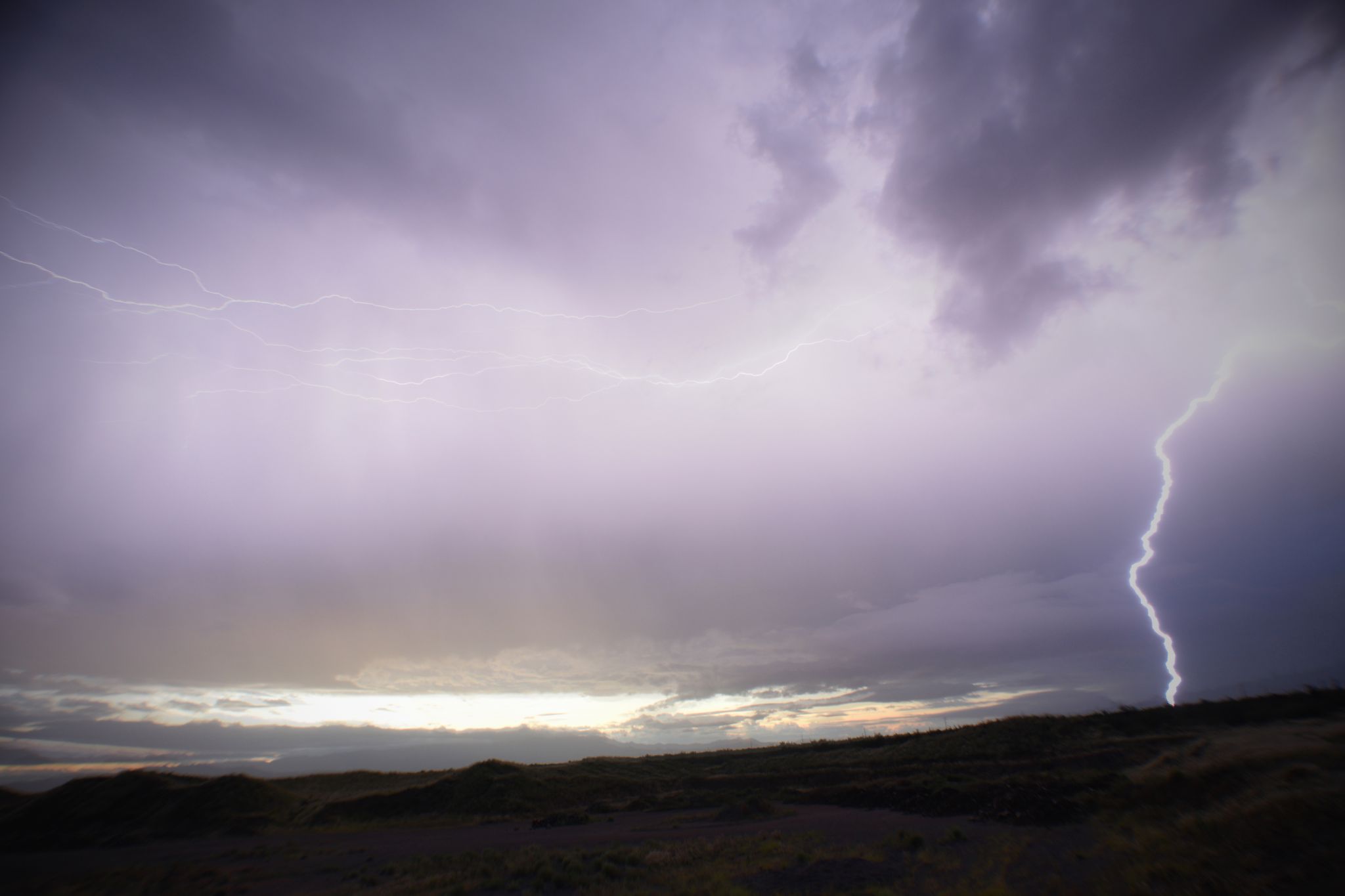 Yet another monsoonal surge could soon cause dry lightning in Bay Area amid  wildfire concerns