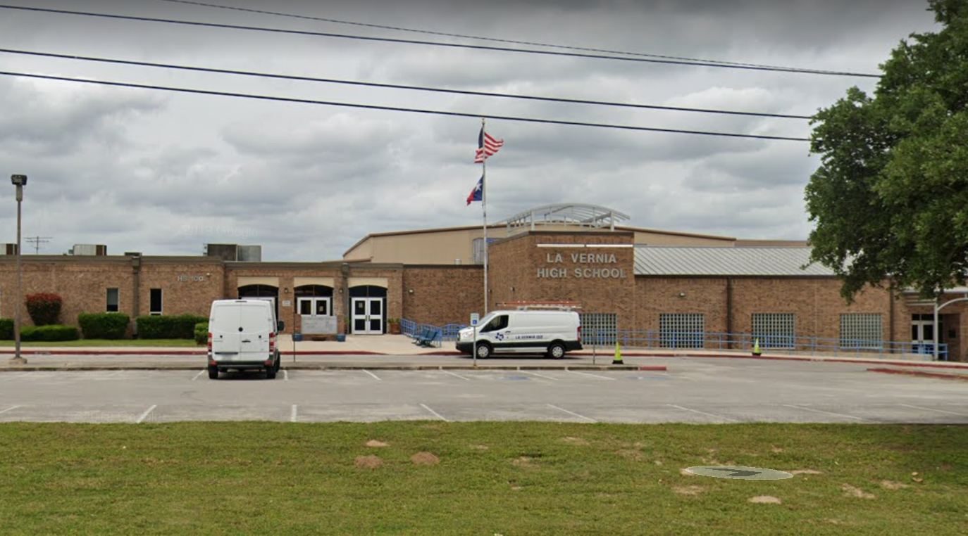 San Antonio-area high school closes after student tests positive for ...