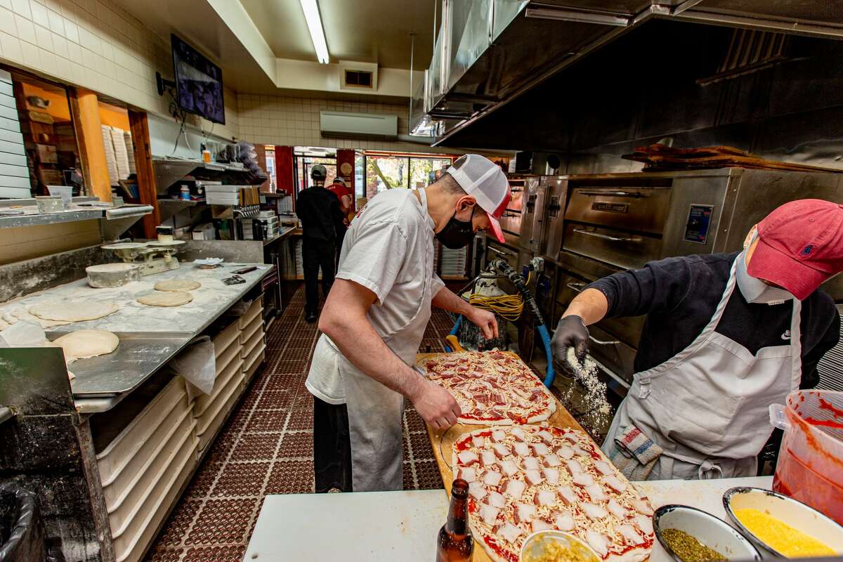 Zuppardi's Apizza to open Ansonia takeout spot