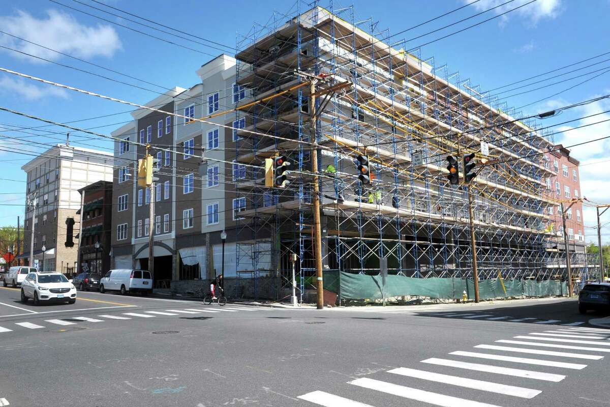 The Bridge Street Commons II construction site, seen from Howe Ave. in downtown Shelton, Conn. May 12, 2021.