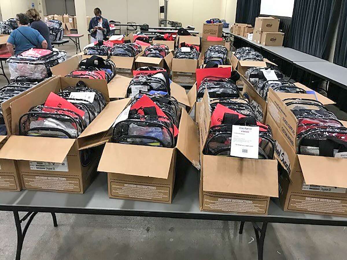 Cy-Fair ISD’s Families in Transition program carried out a new initiative this spring called Backpacks of Love. Retired counselors and FIT team members worked the week of April 12, 2021, to fill over 600 backpacks with supplies.
