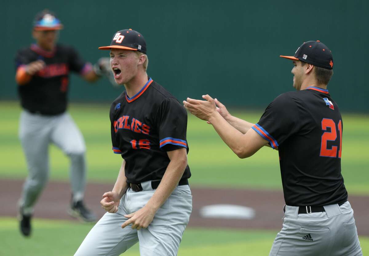 BASEBALL: Grand Oaks finishes off Tomball Memorial to advance