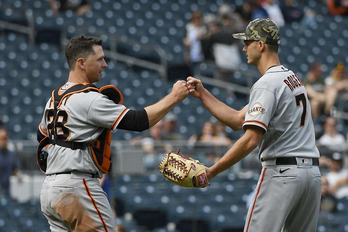 Buster Posey's RBI single, 04/27/2021