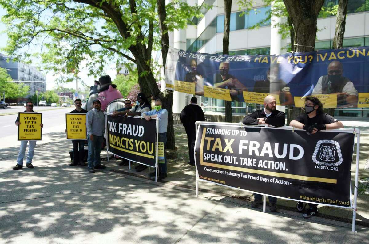 ‘Wage theft’ rampant in Stamford construction business, carpenters