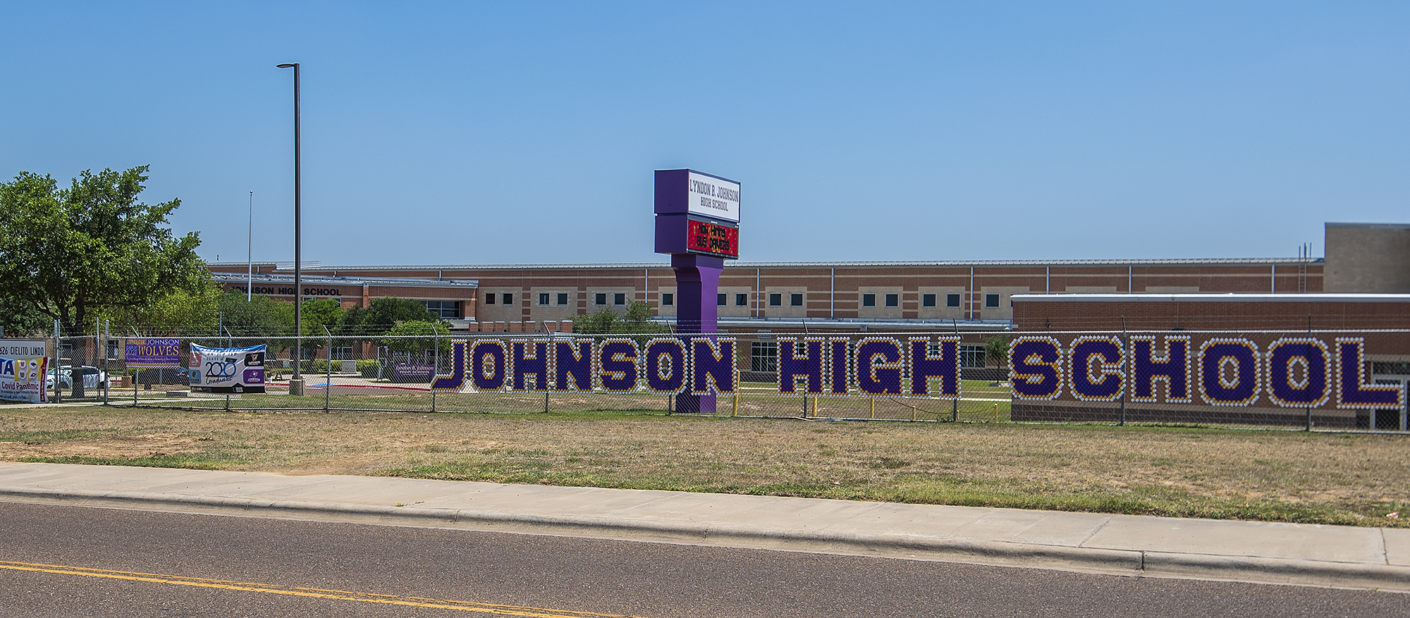 Laredo's United ISD announces death of LBJ high school student