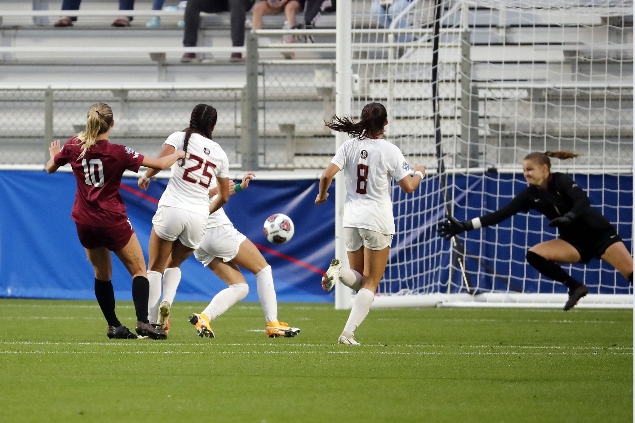 Surprising Santa Clara women take on top seed Florida State for