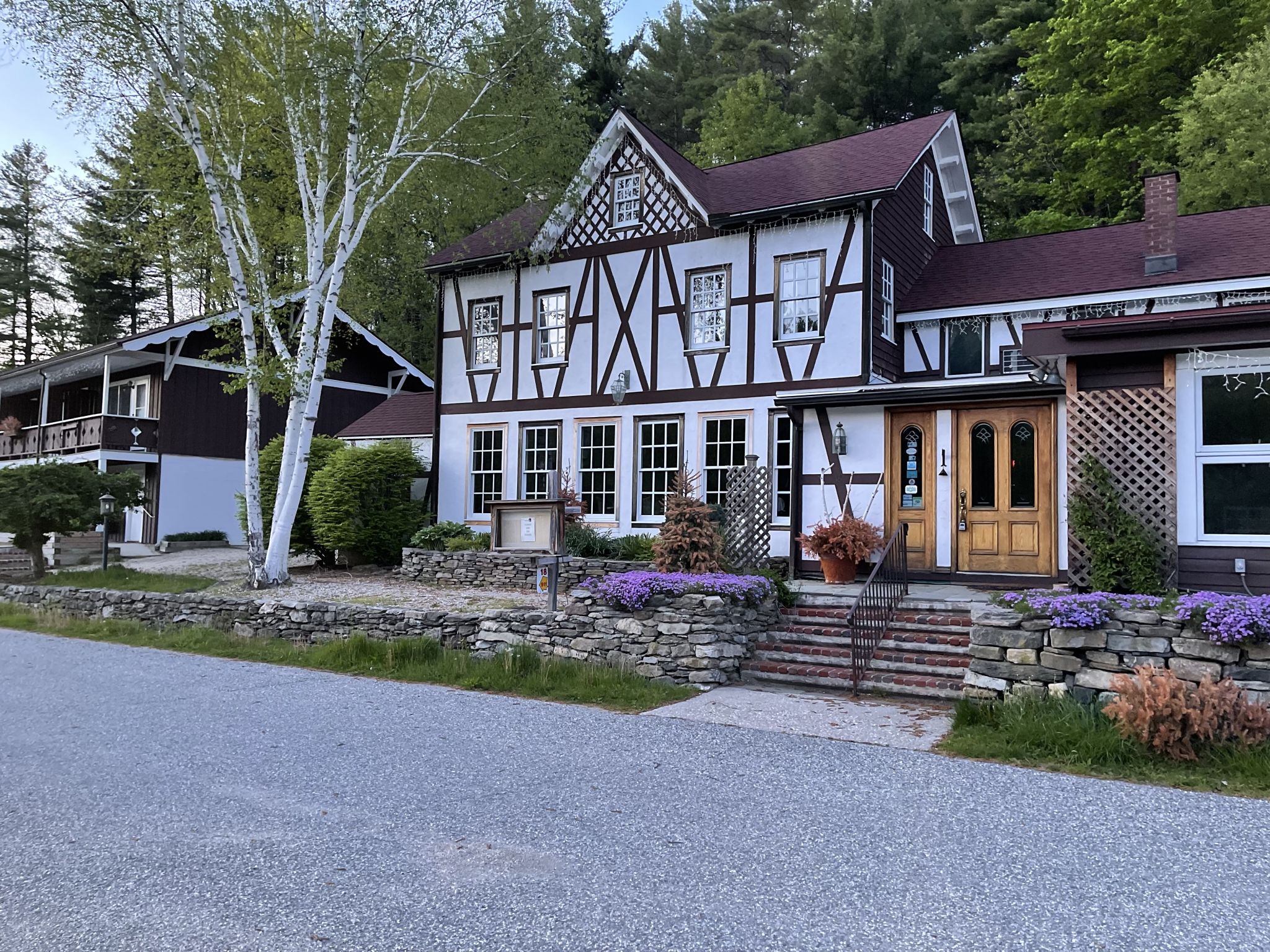 NYC restaurateur shares plans for beloved Swiss Hutte