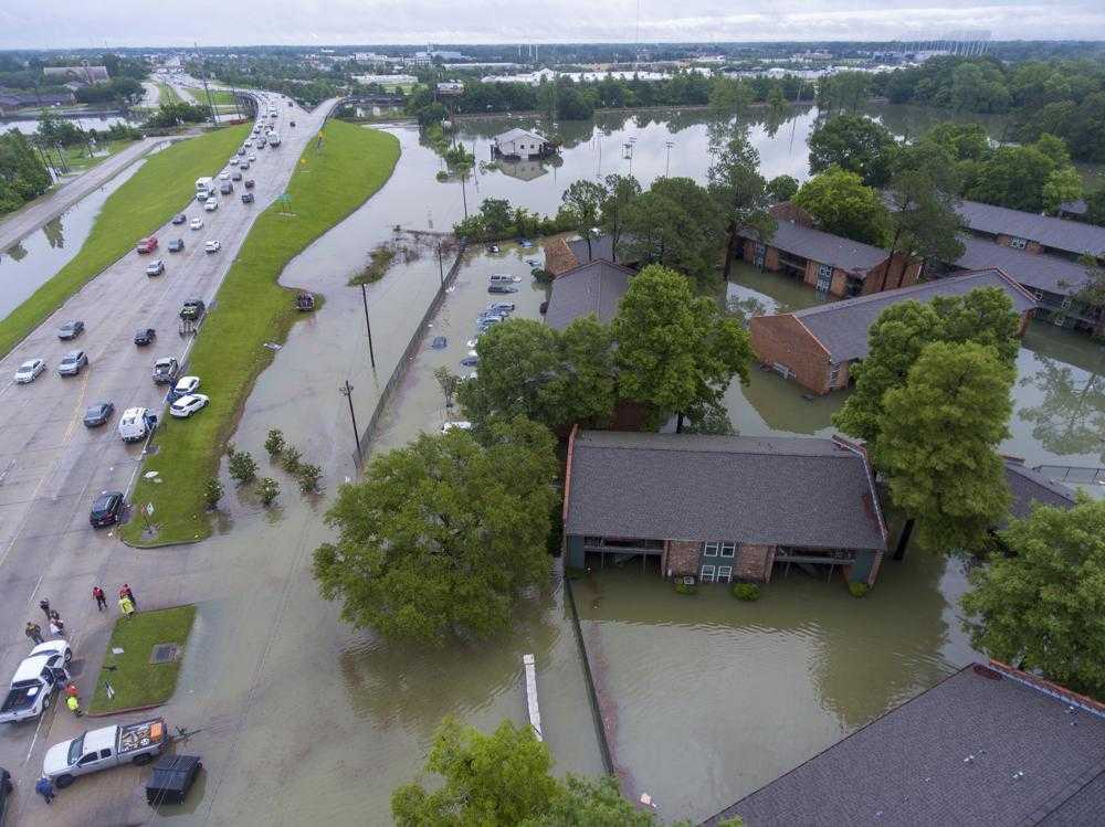Videos, pictures show impact of flooding in Louisiana