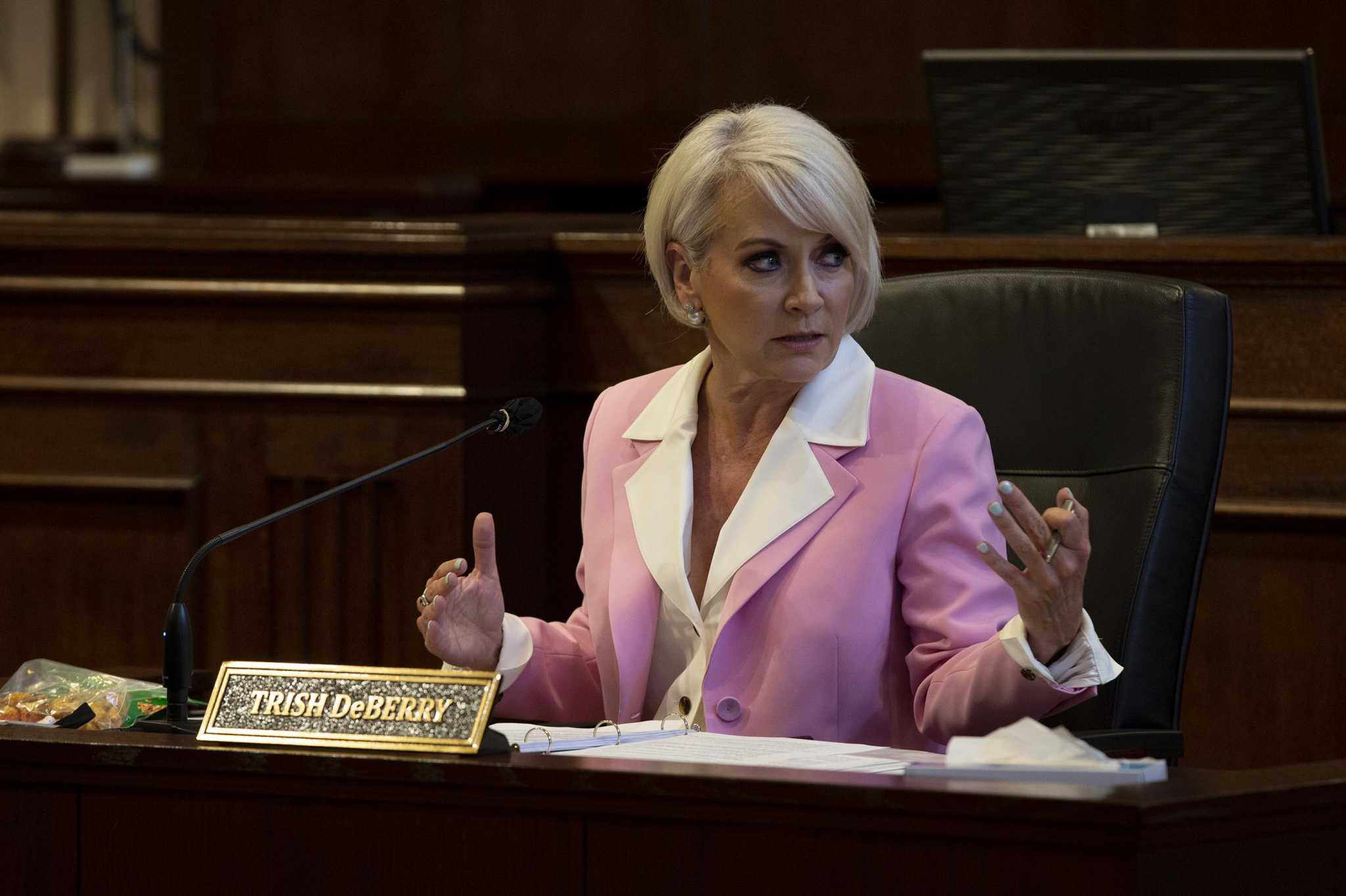 Garcia: DeBerry makes high-risk, high-reward move for county judge - Vimarsana News