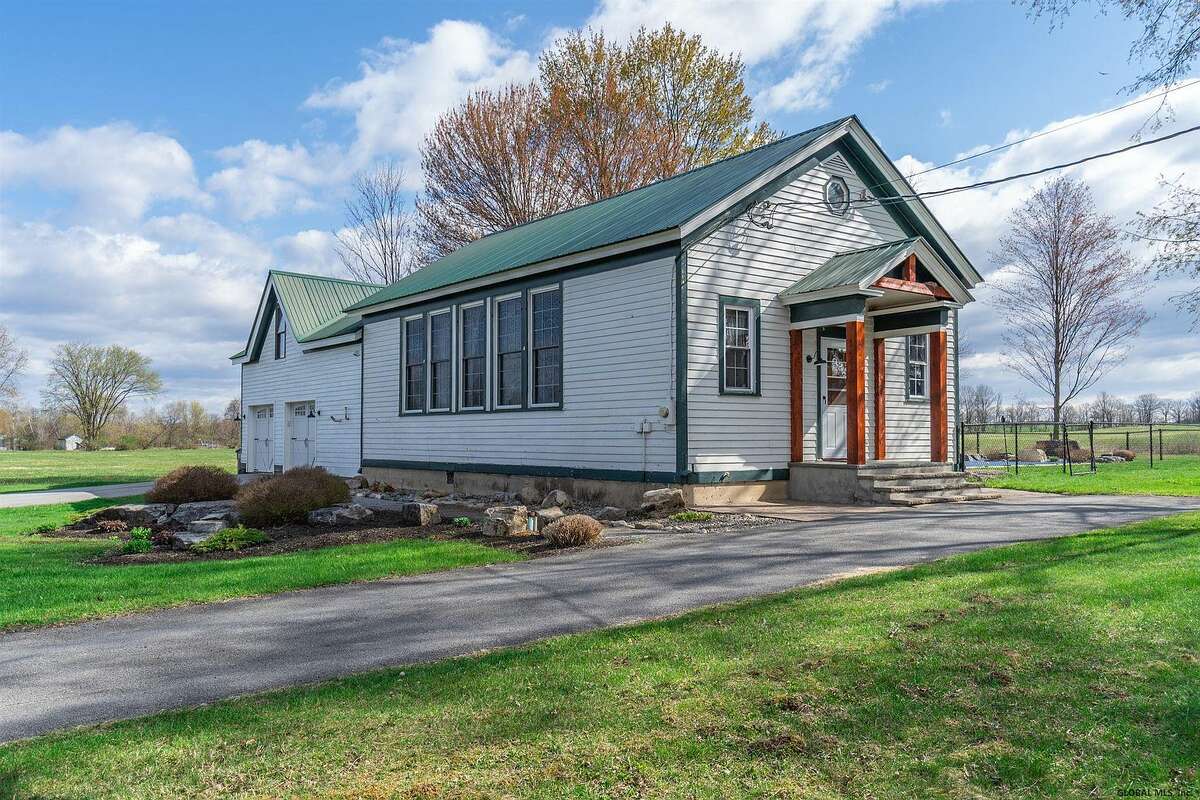 5 of the most unique homes for sale in upstate New York