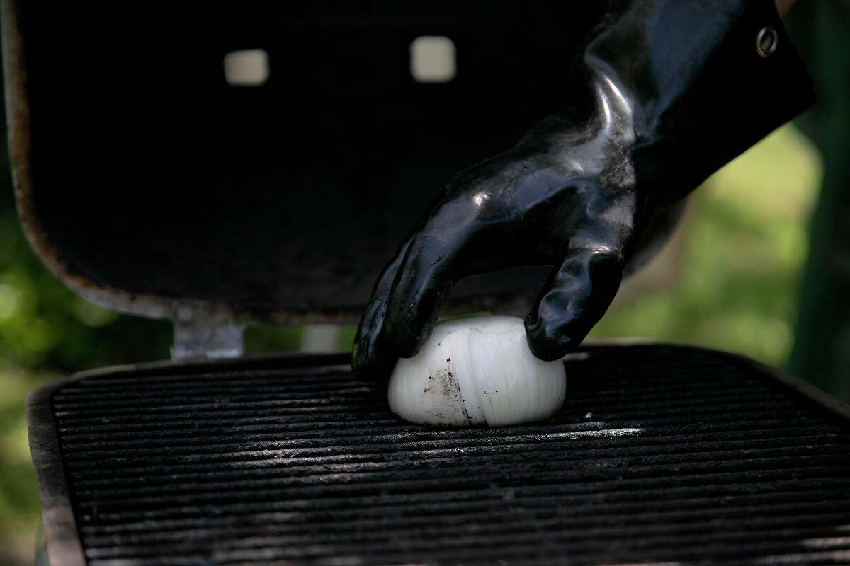 The 6 best ways to use onions every time you grill, from grilling