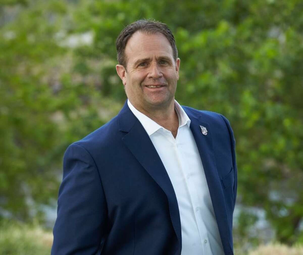 Longtime Shelton resident and retired police officer David Eldridge, a Democrat, is running against incumbent Republican Mayor Mark Lauretti this November.