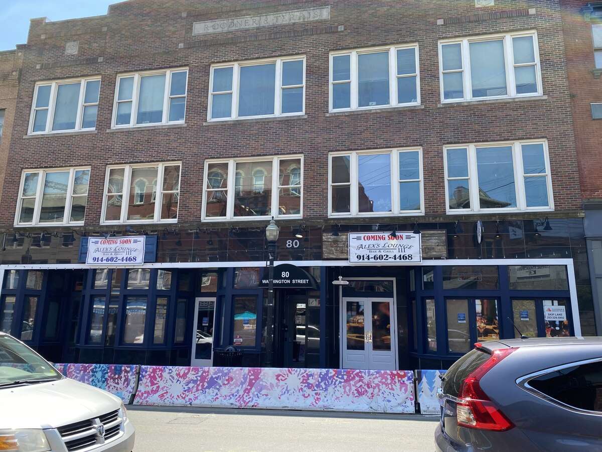 Bar and grill to open its first CT location in Norwalk