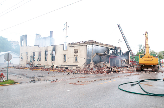 Beardstown residents rally to help fire victims