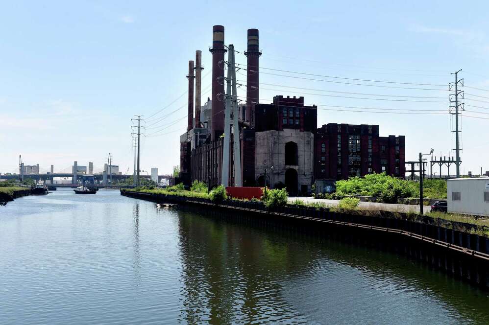 Fishing an Abandoned Power Plant.. (Insane Fishing) 