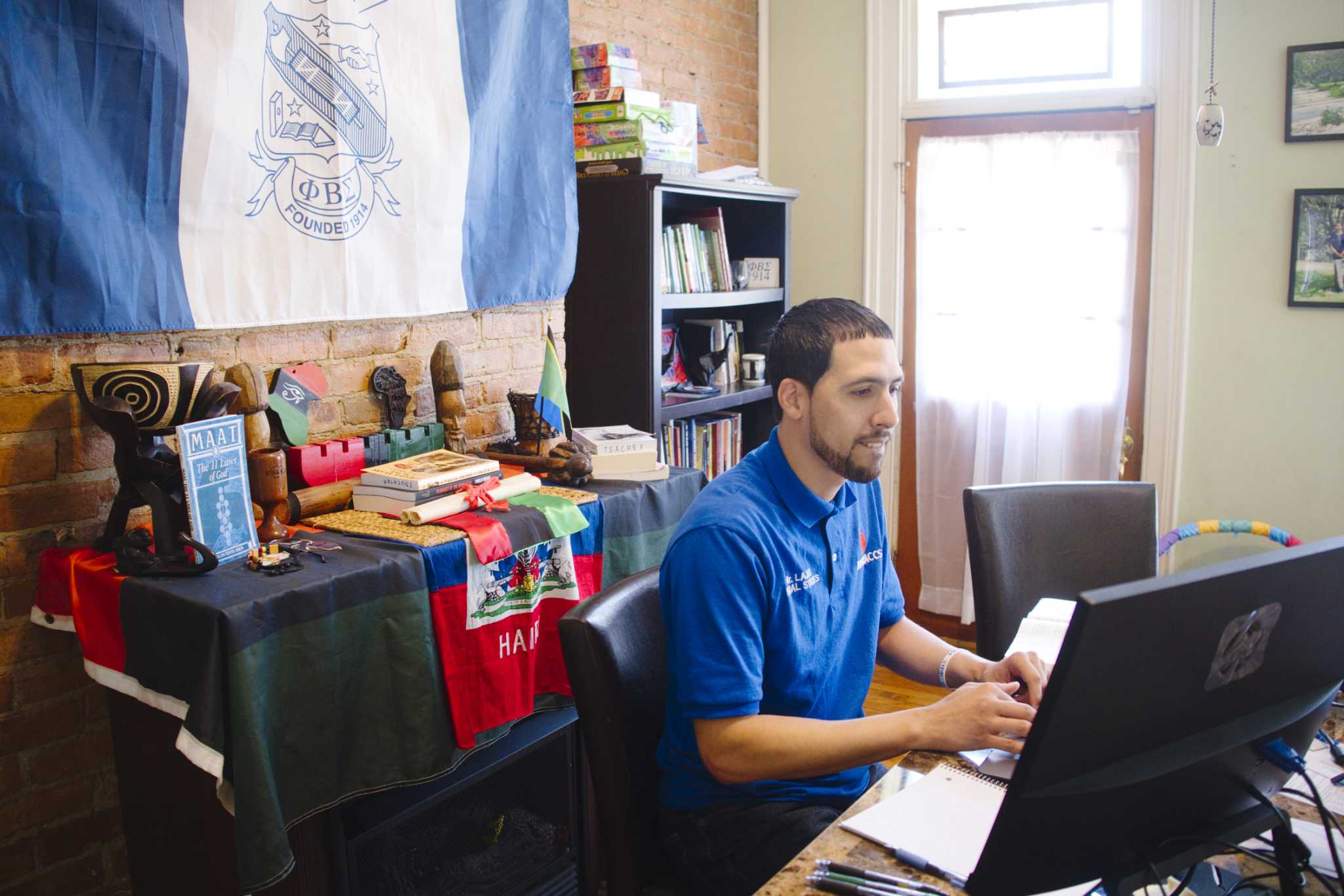 How one teacher empowers Albany students of color - Vimarsana News