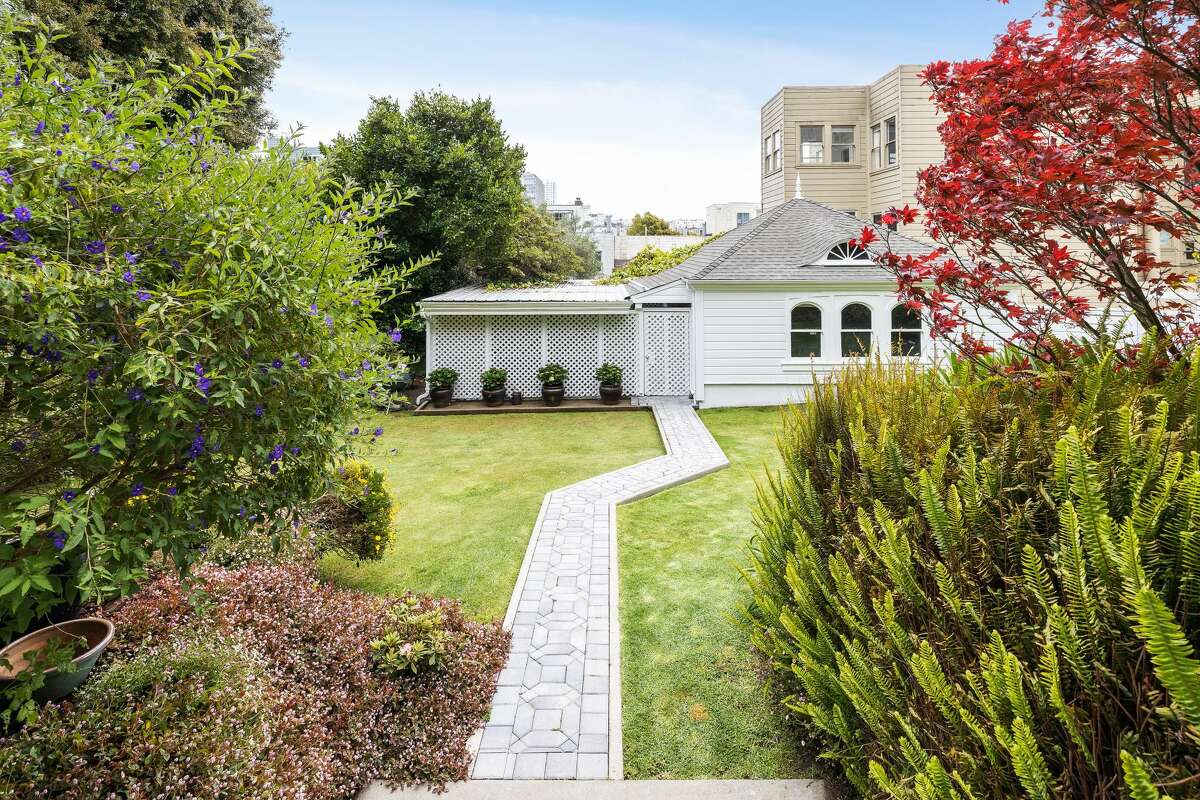 The Feusier Octagon House in San Francisco is hitting the market.