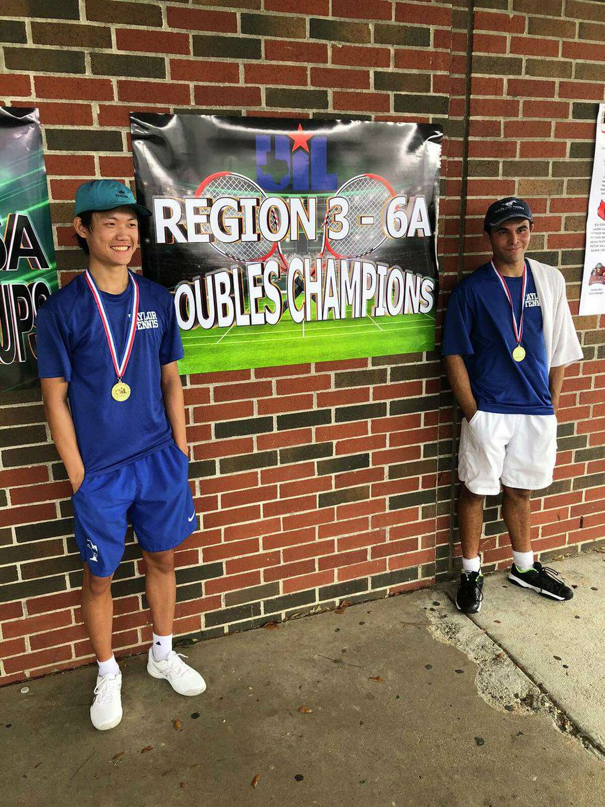 The Katy Taylor boys doubles team of Jonathan Lin and Cristopher Cequea-Rivero won the 2021 Region III-6A championship and advanced to the UIL state semifinals. Lin returns to state in mixed doubles this year.