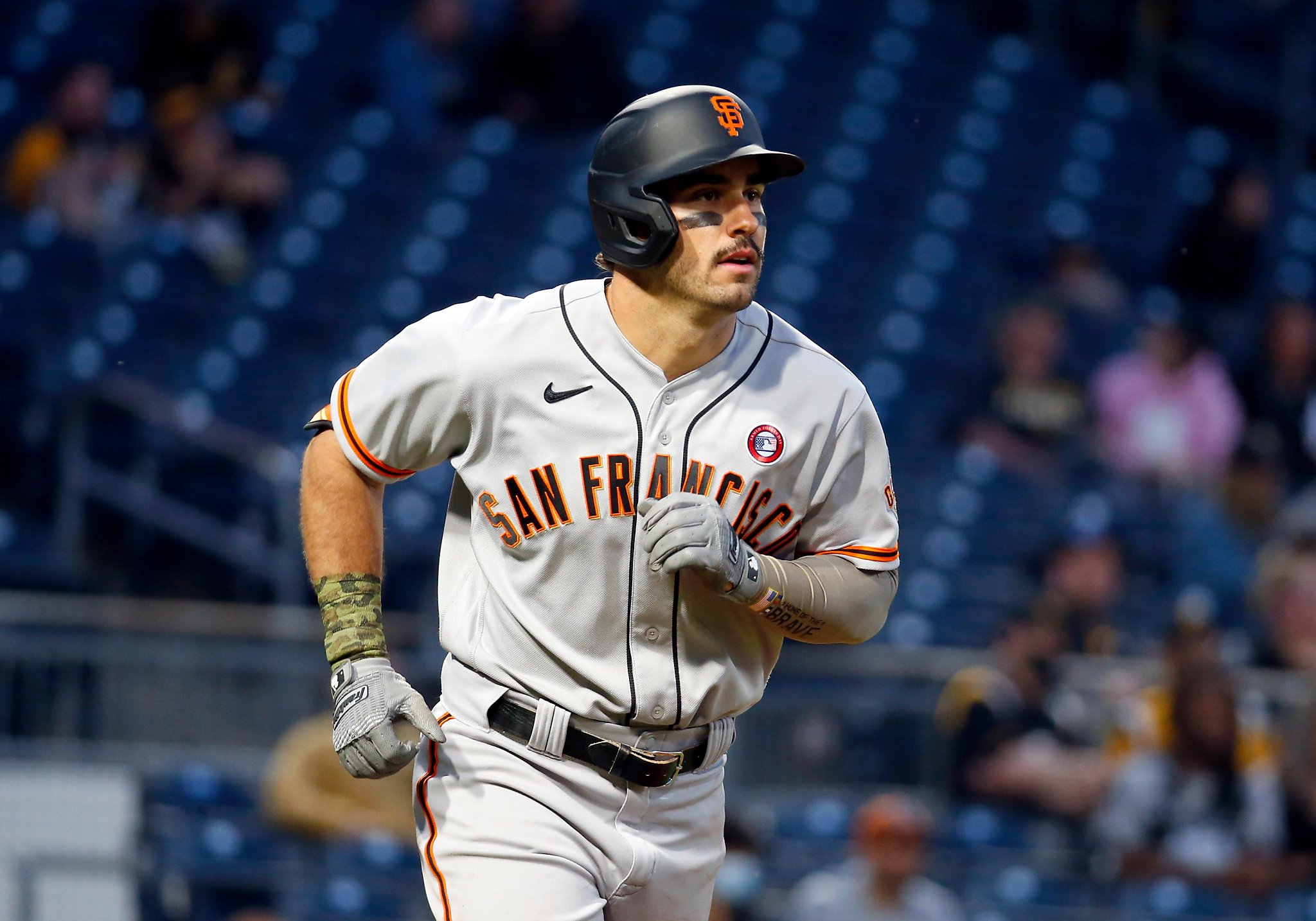 Giants' Mike Tauchman knows big rivalries, thrived against Red Sox