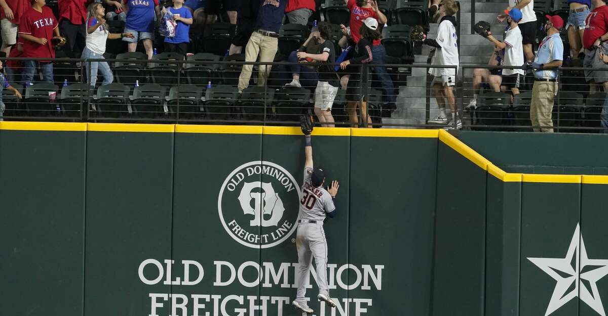 Two Big Astros Innings Undo Rangers, DFW Pro Sports