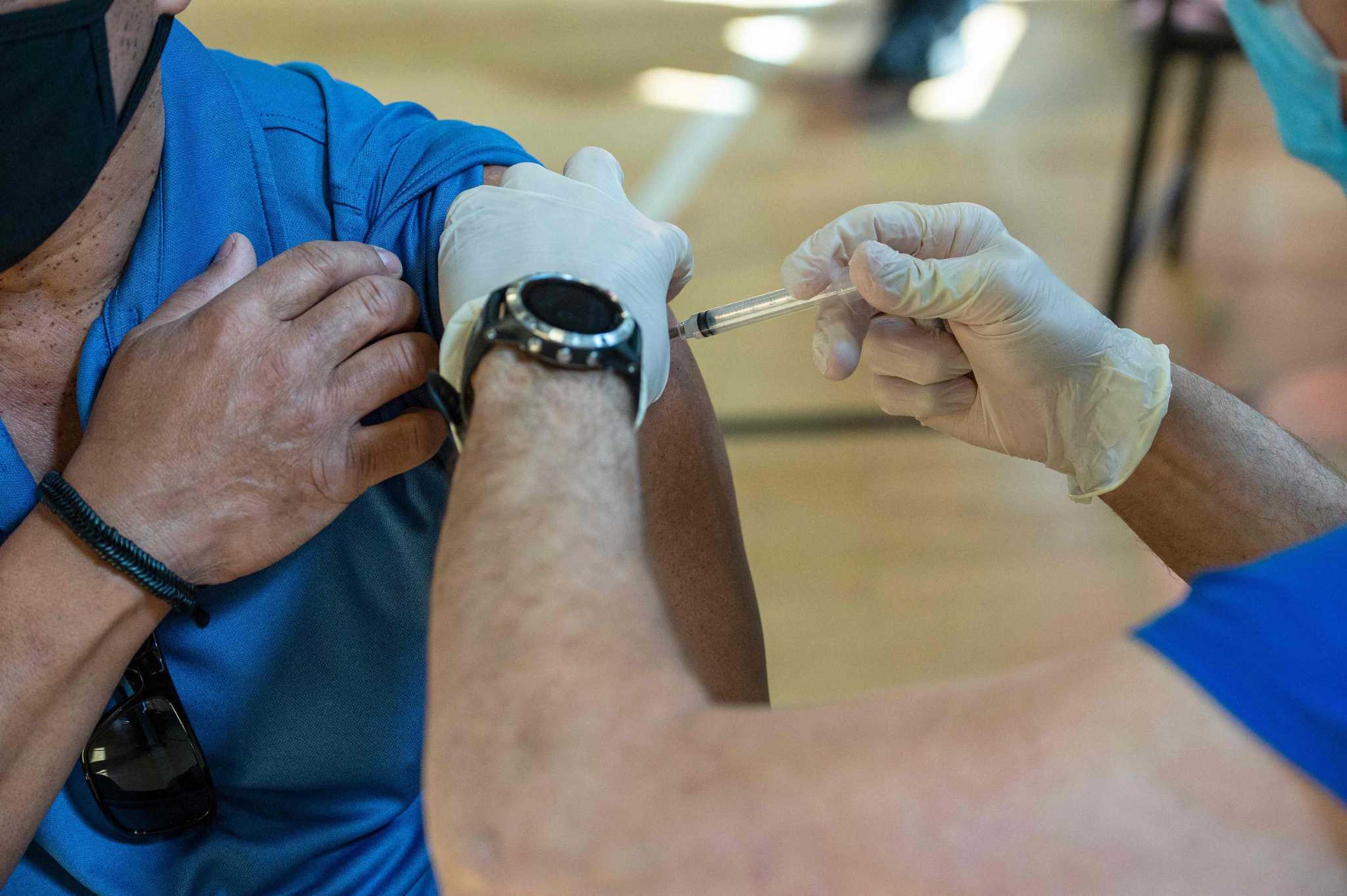Experts: More illnesses spreading as COVID guard drops - Vimarsana News