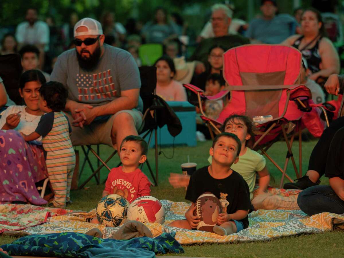 Midlanders come out of an evening family picnic before the first Movie in the Park, showing Croods: A New Age 5/21/2021 at Centennial Plaza. Tim Fischer/Reporter-Telegram