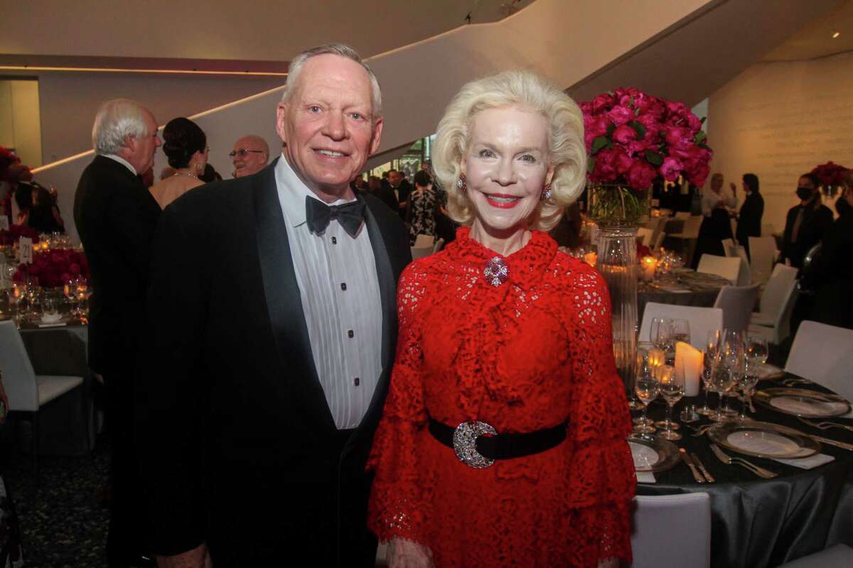 Richard Flowers and Lynn Wyatt at the MFAH Grand Gala Ball at the Kinder Building in Houston on May 22, 2021.